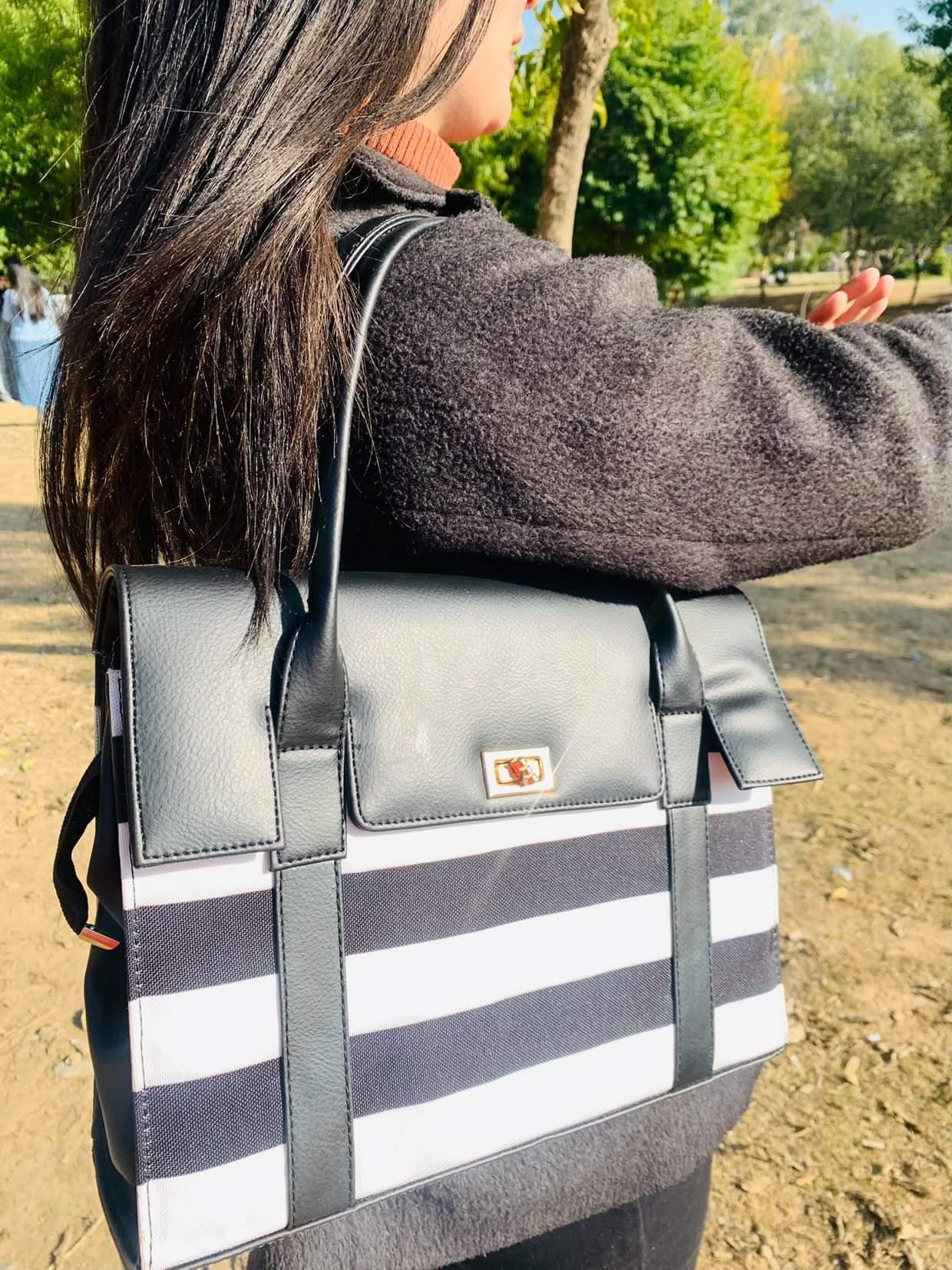 DARWIN BAG BLACK