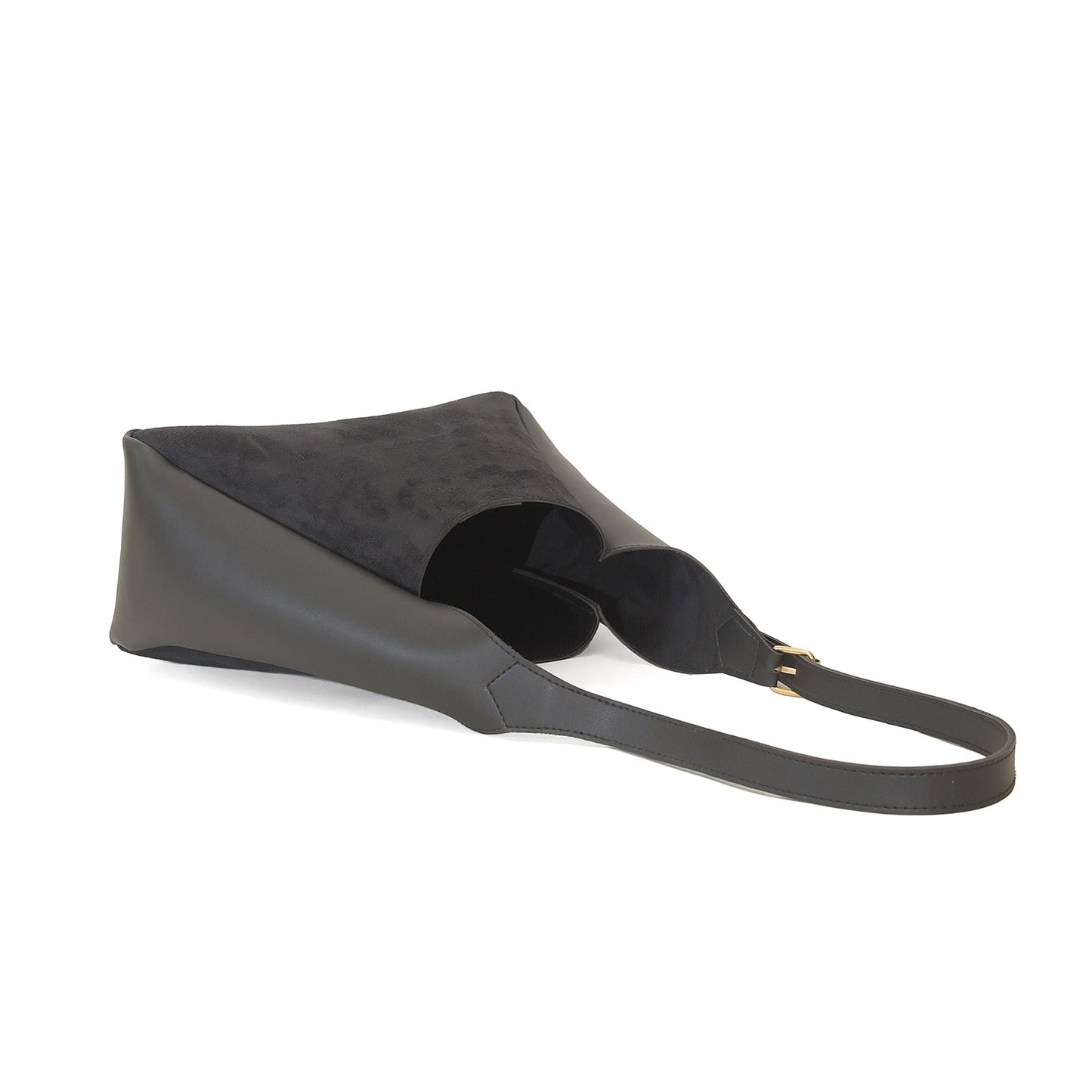 SUEDE BLACK