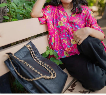 LONG CROCODILE BLACK BAG